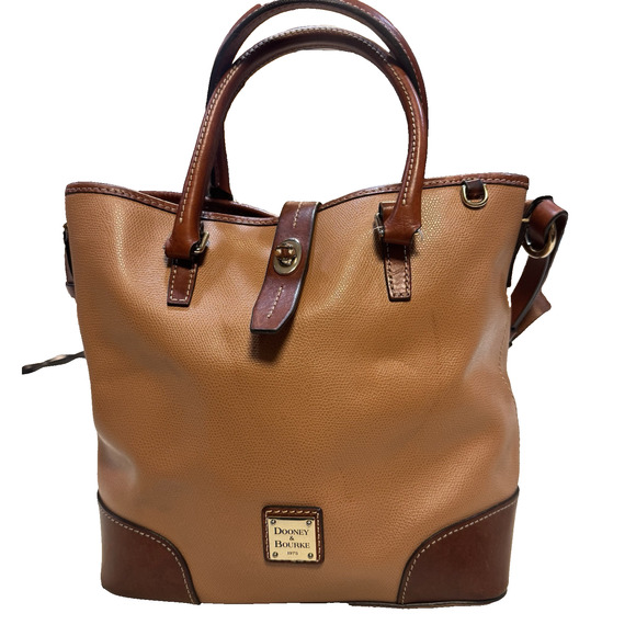 Dooney & Bourke Wexford Crossbody Bucket Leather Bag Caramel - Picture 1 of 6